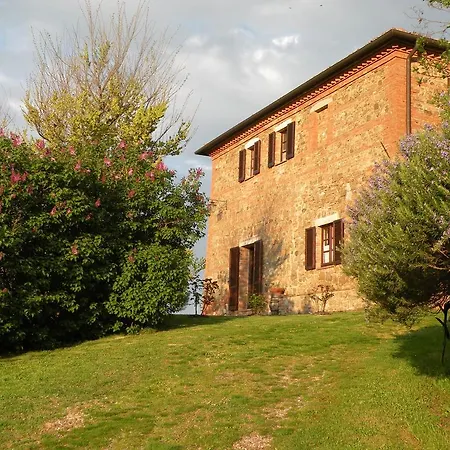 Agriturismo La Fraternita Agroturismo Montepulciano Stazione